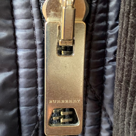 Burberry Men’s Garrington Quilted Field Navy Bova - Picture 8 of 14